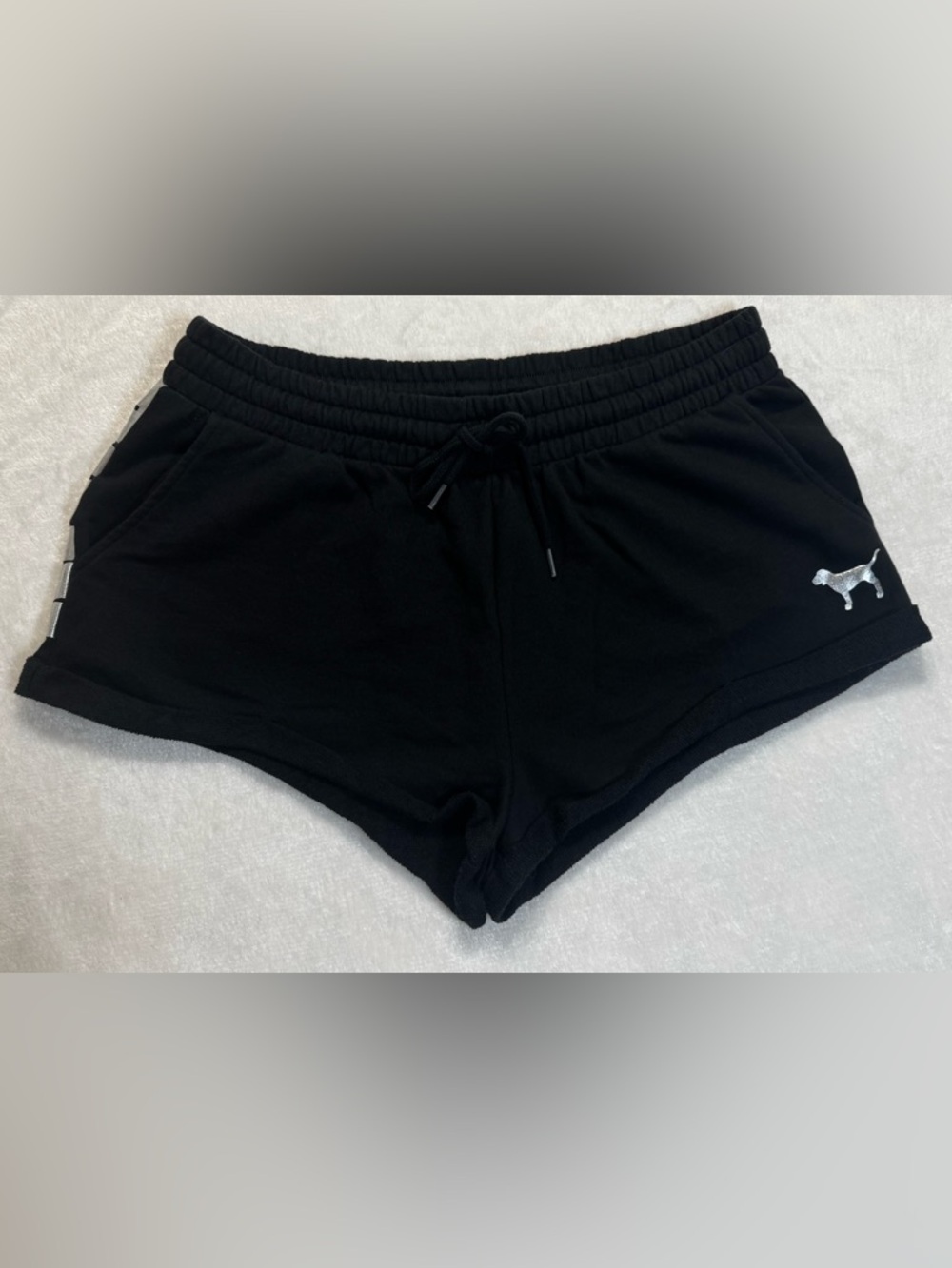 PINK‎ Victoria's Secret Black Silver Dog Emblem & Logo Size Large